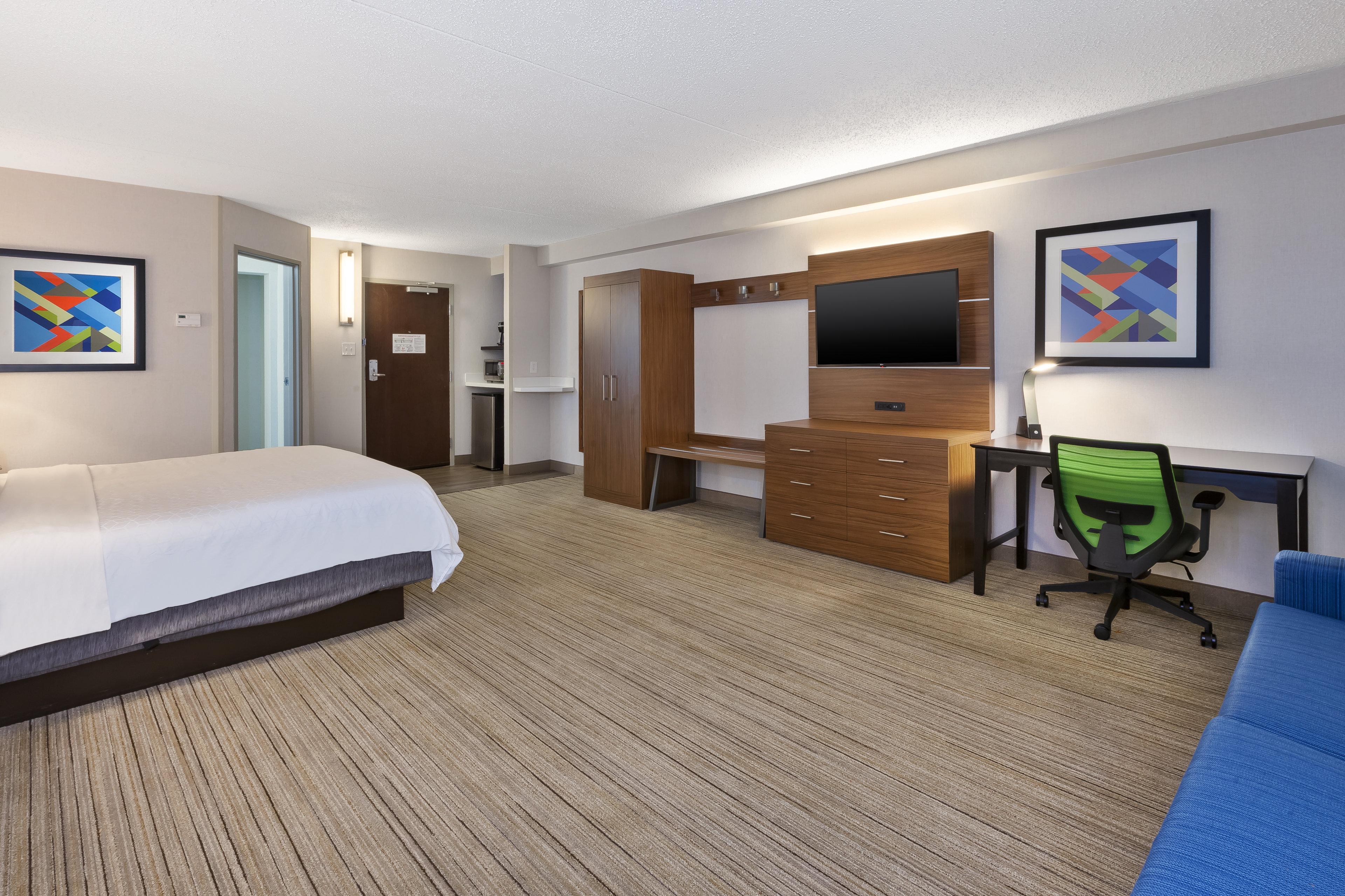 Holiday Inn Express - Waldorf By Ihg Exterior foto